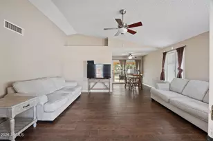 2111 E Paradise Ln, Phoenix, AZ 85022 - Photo 4