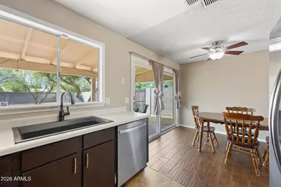 2111 E Paradise Lane, Phoenix, AZ 85022 - Photo 20