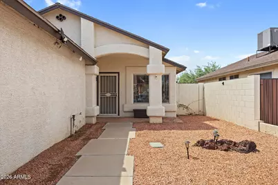 2111 E Paradise Lane, Phoenix, AZ 85022 - Photo 8