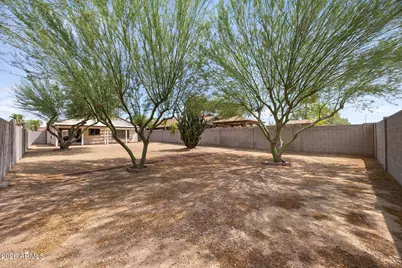 2111 E Paradise Lane, Phoenix, AZ 85022 - Photo 30