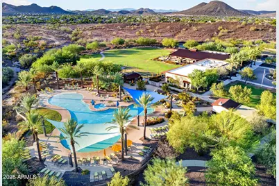 12376 W Running Deer Trail, Peoria, AZ 85383 - Photo 32
