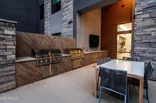 5250 E Deer Valley Dr, Phoenix, AZ 85054 - Photo 32