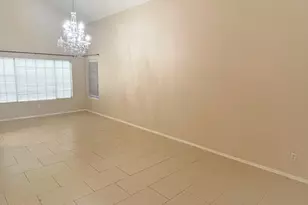 8372 S Stephanie Ln, Tempe, AZ 85284 - Photo 2