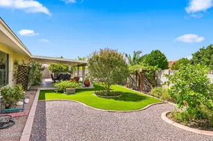 10466 W Mountain View Rd, Sun City, AZ 85351 - Photo 48