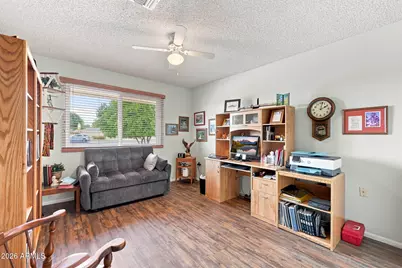 10466 W Mountain View Road, Sun City, AZ 85351 - Photo 14