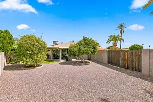 10466 W Mountain View Rd, Sun City, AZ 85351 - Photo 44