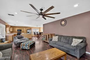 11825 W Mohave St, Avondale, AZ 85323 - Photo 8