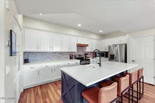 3935 E Rough Rider Rd, Phoenix, AZ 85050 - Photo 1
