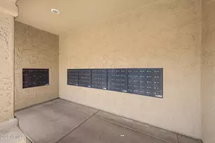 250 W Queen Creek Rd, Chandler, AZ 85248 - Photo 28