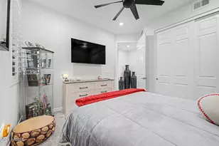 250 W Queen Creek Rd, Chandler, AZ 85248 - Photo 16