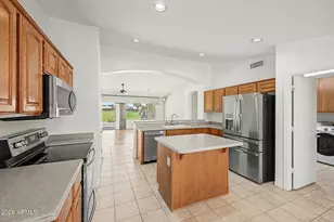 24657 S Desert Trail Dr, Sun Lakes, AZ 85248 - Photo 6