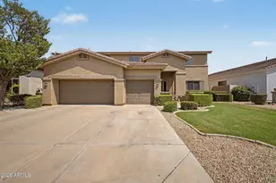 738 E Scorpio Pl, Chandler, AZ 85249 - Photo 1