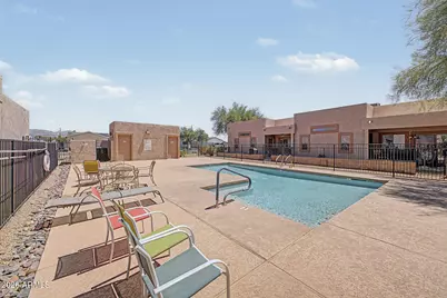 948 S Lawther Drive, Apache Junction, AZ 85120 - Photo 4
