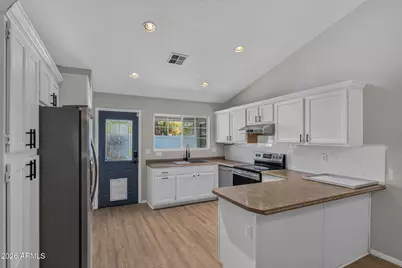 860 N McQueen Road #1186, Chandler, AZ 85225 - Photo 10