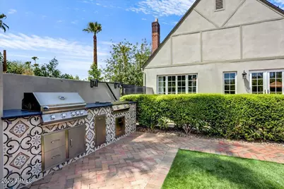 324 W Monte Vista Road, Phoenix, AZ 85003 - Photo 30