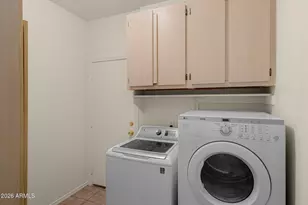 1226 E Gwen St, Phoenix, AZ 85042 - Photo 18