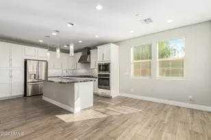 1873 S Follett Way, Gilbert, AZ 85295 - Photo 10