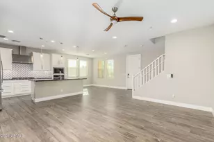 1873 S Follett Way, Gilbert, AZ 85295 - Photo 8