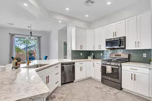6423 W Silver Sage Ln, Phoenix, AZ 85083 - Photo 22