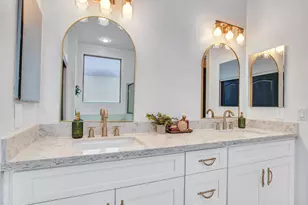 6423 W Silver Sage Ln, Phoenix, AZ 85083 - Photo 40