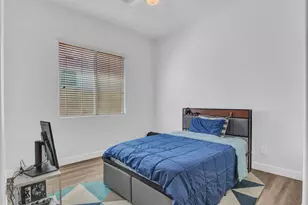 6423 W Silver Sage Ln, Phoenix, AZ 85083 - Photo 16