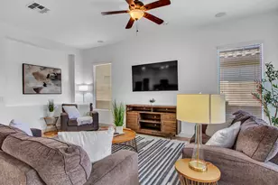 6423 W Silver Sage Ln, Phoenix, AZ 85083 - Photo 20