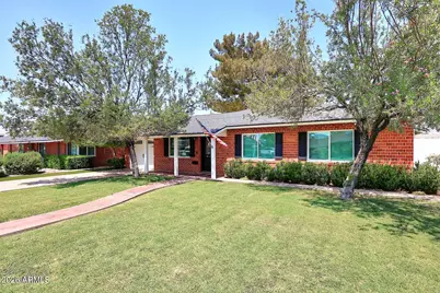 2230 E Devonshire Avenue, Phoenix, AZ 85016 - Photo 2