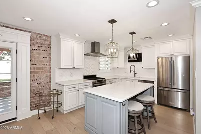 2230 E Devonshire Avenue, Phoenix, AZ 85016 - Photo 10