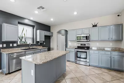 5661 W Desert Jewel Drive, Glendale, AZ 85302 - Photo 20