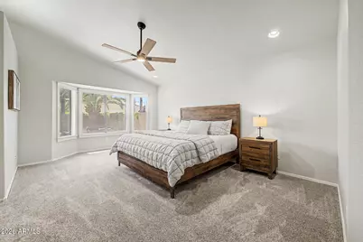 4327 E Tether Trail, Phoenix, AZ 85050 - Photo 22