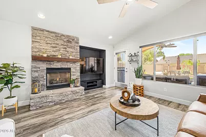 4327 E Tether Trail, Phoenix, AZ 85050 - Photo 20