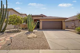 4327 E Tether Trail, Phoenix, AZ 85050 - Photo 1