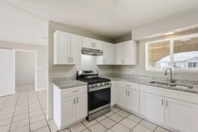 5417 W Palm Lane, Phoenix, AZ 85035 - Photo 12