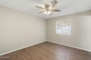 5417 W Palm Ln, Phoenix, AZ 85035 - Photo 16