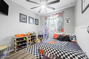 17701 W Straight Arrow Ln, Surprise, AZ 85387 - Photo 14