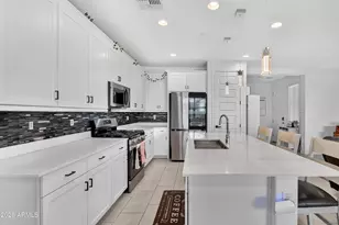 669 S Sanders Dr, Gilbert, AZ 85296 - Photo 14