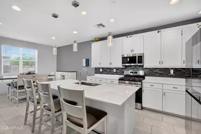 669 S Sanders Drive, Gilbert, AZ 85296 - Photo 12