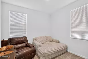 669 S Sanders Dr, Gilbert, AZ 85296 - Photo 38