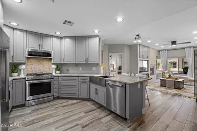 5350 E Deer Valley Drive #1250, Phoenix, AZ 85054 - Photo 8