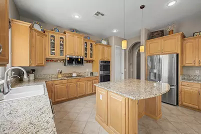 17836 W Paseo Way, Goodyear, AZ 85338 - Photo 14