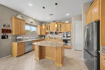 17836 W Paseo Way, Goodyear, AZ 85338 - Photo 12