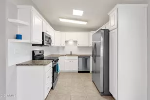 345 W Montecito Ave, Phoenix, AZ 85013 - Photo 14