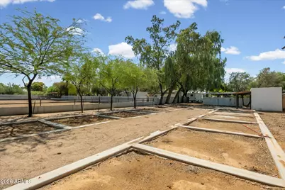 9420 E Cactus Road, Scottsdale, AZ 85260 - Photo 114