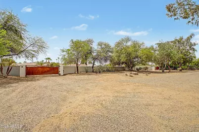 9420 E Cactus Road, Scottsdale, AZ 85260 - Photo 20