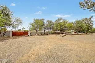 9420 E Cactus Rd, Scottsdale, AZ 85260 - Photo 20