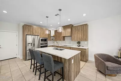 137 E Hearne Way, Gilbert, AZ 85234 - Photo 8