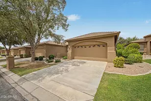9614 E Nacoma Dr, Sun Lakes, AZ 85248 - Photo 2