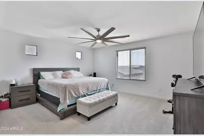 16873 W Fetlock Trail, Surprise, AZ 85387 - Photo 20