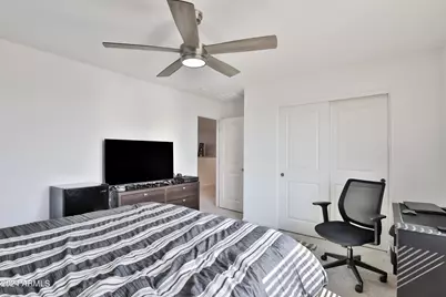 16873 W Fetlock Trail, Surprise, AZ 85387 - Photo 46