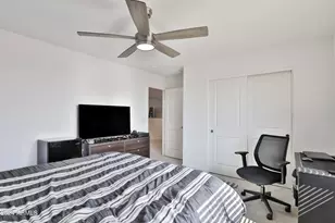 16873 W Fetlock Trl, Surprise, AZ 85387 - Photo 46